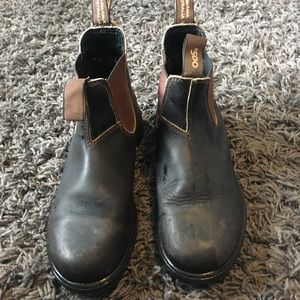 Blundstones